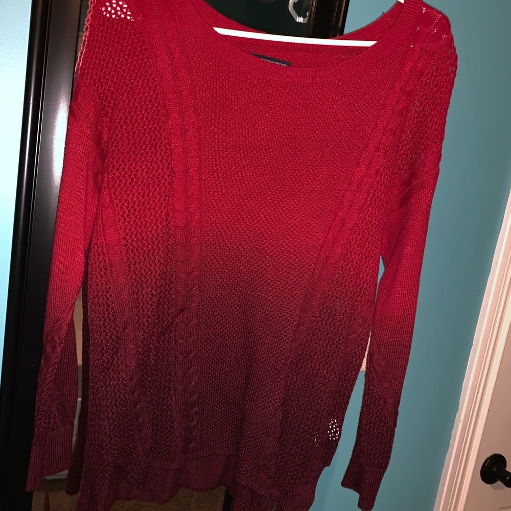 American eagle red ombré sweater